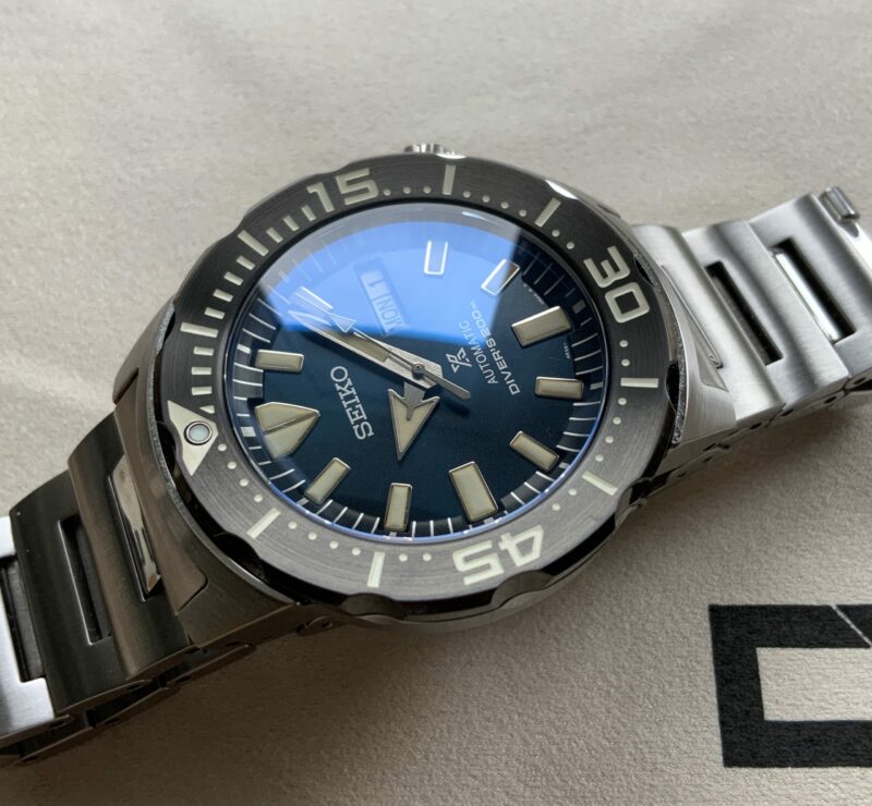 SRPD25 27 Sapphire Crystal scaled